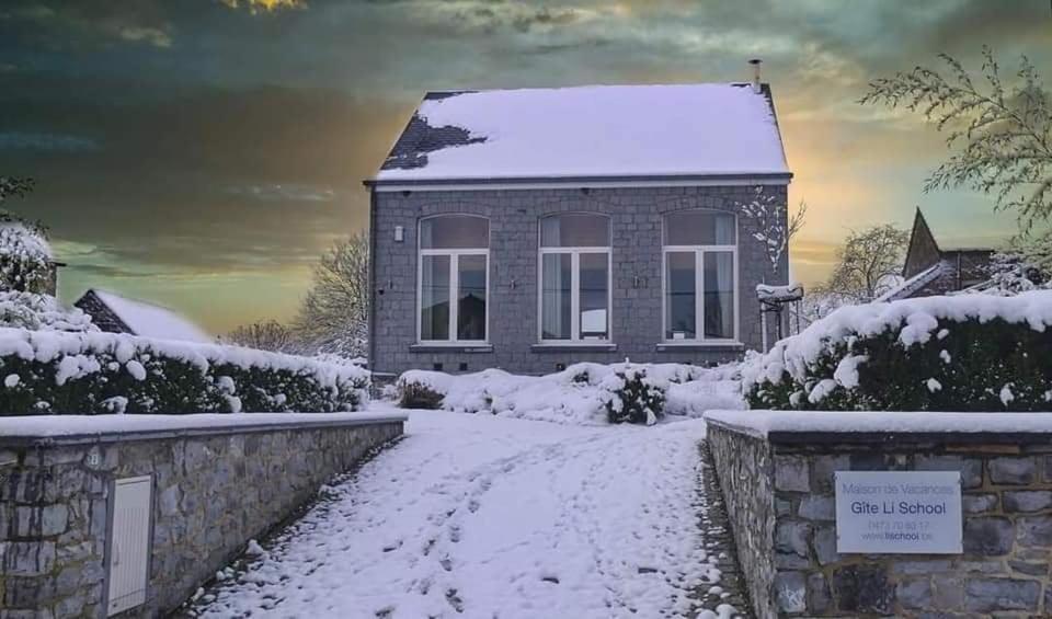 Gite Li School Custinne Экстерьер фото